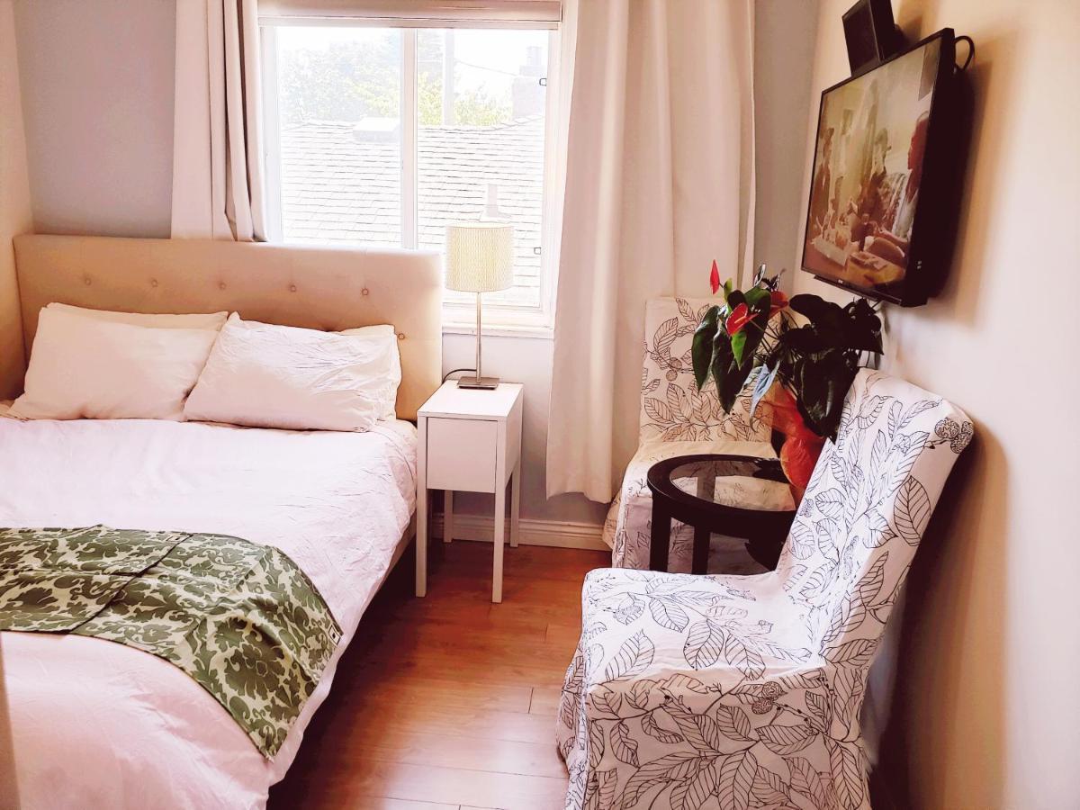 Lisa'S Lovely Little House Vancouver Ngoại thất bức ảnh